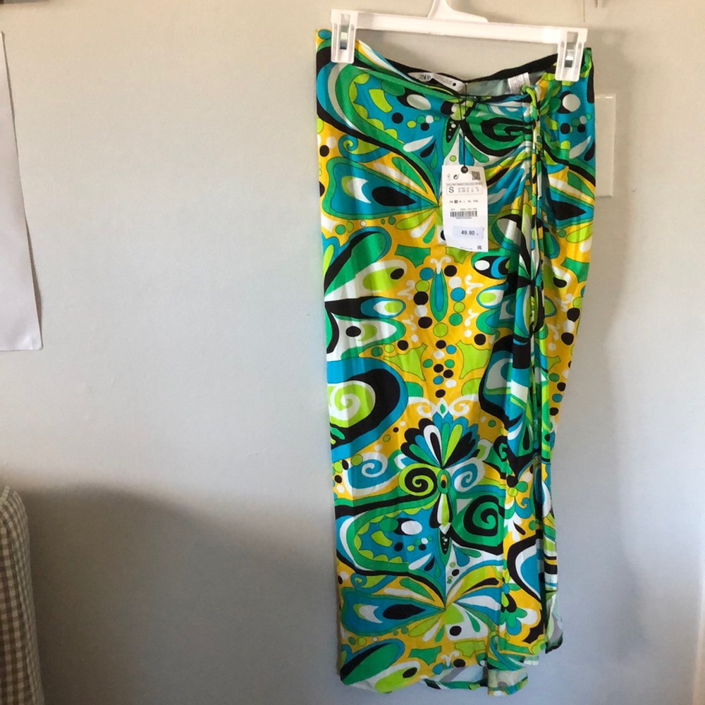 BNWT Zara Psychedelic 70s MIDI Skirt with Slit